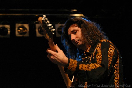 Andy Manndorff (guitar)